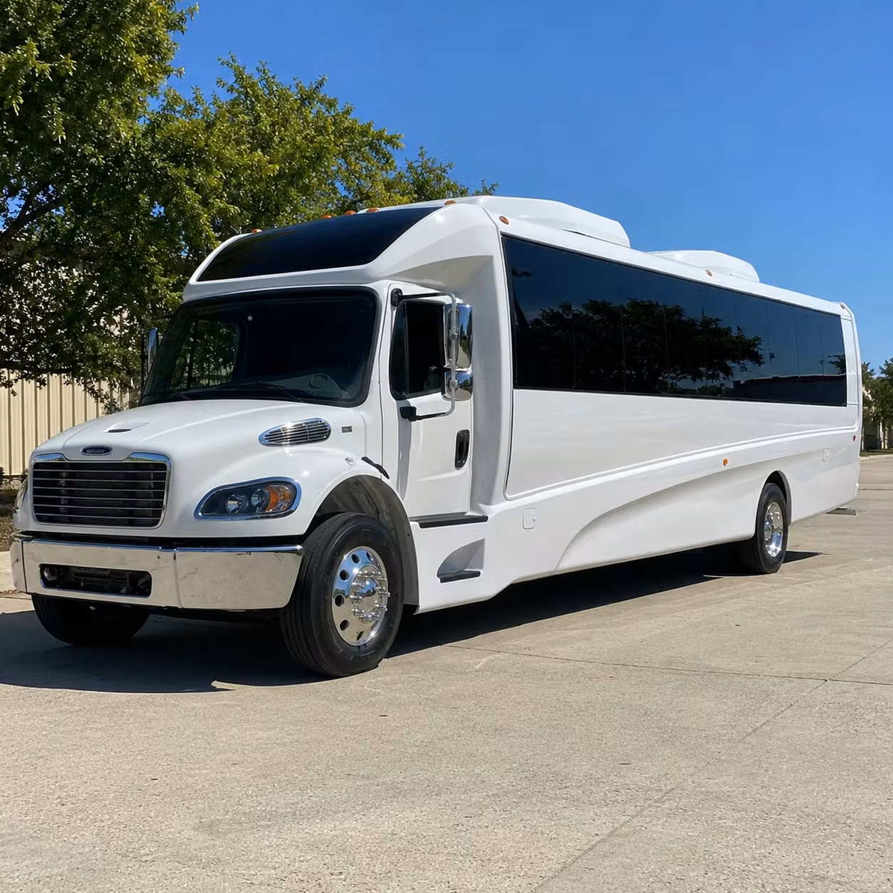 25 passenger minibus