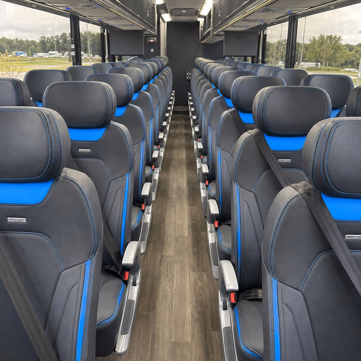 how trip distance and duration affect charter bus rates in lakewood