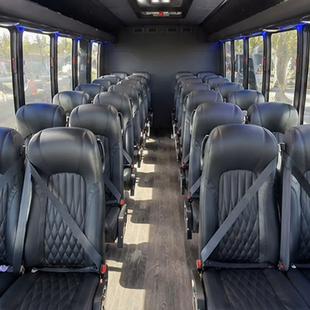 lakewood 25 passenger minibus rental